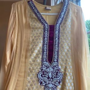 Pakistani/Indian/Desi 3 piece suit